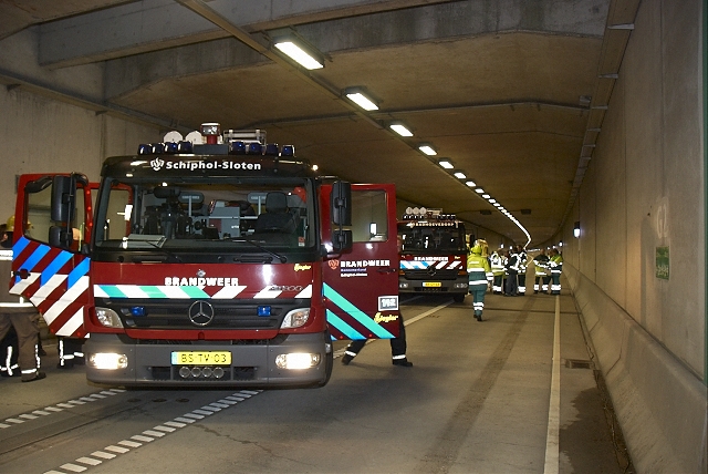 2010/276a/GB 20101021 151 Oefening Abdijtunnel.jpg